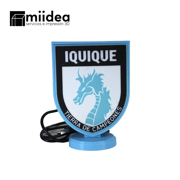 Letrero USB Deportes Iquique luminoso encendido
